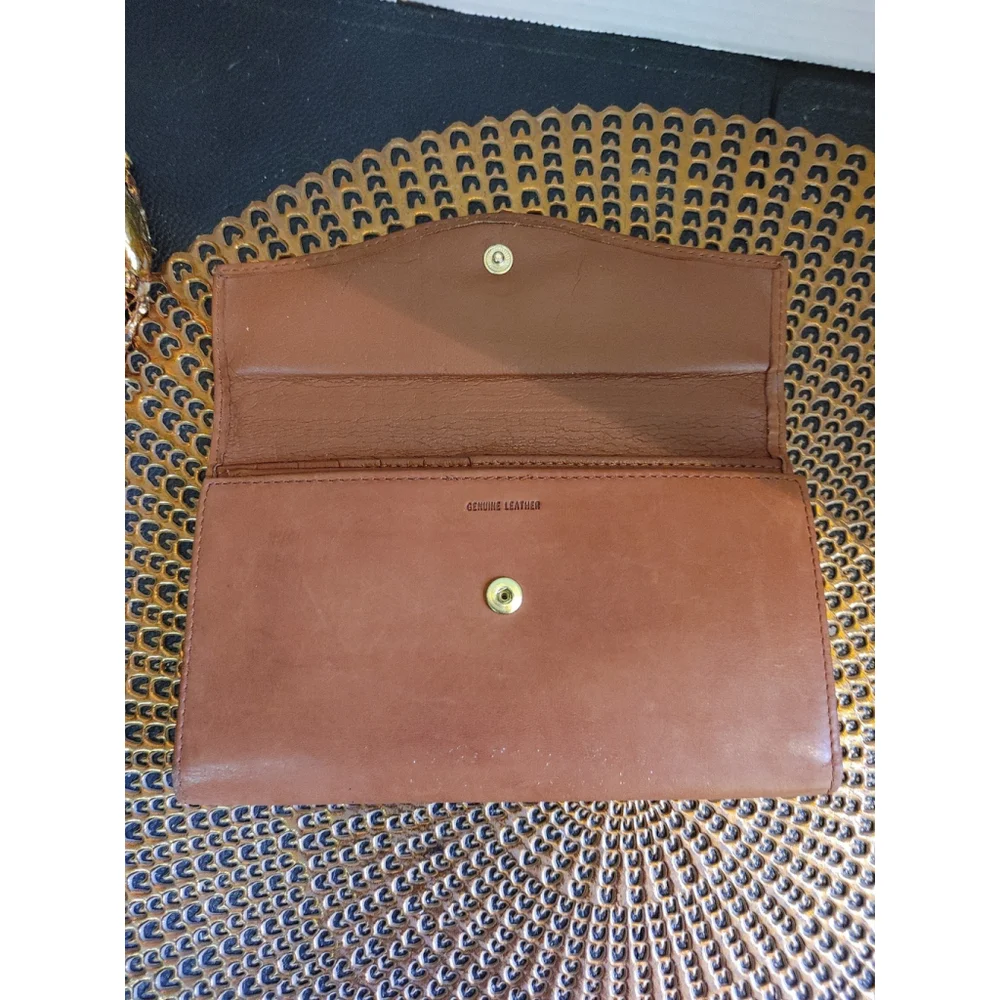 Rough Roses Leather Wallet - Picture 5 of 7